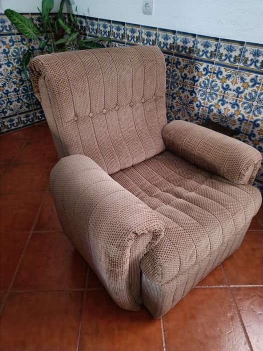Sofá de 3 lugares + 2 sofas individuais