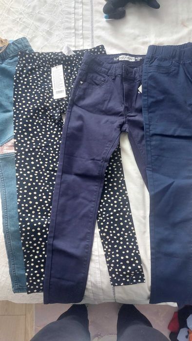 Paka nowych spodni r 140