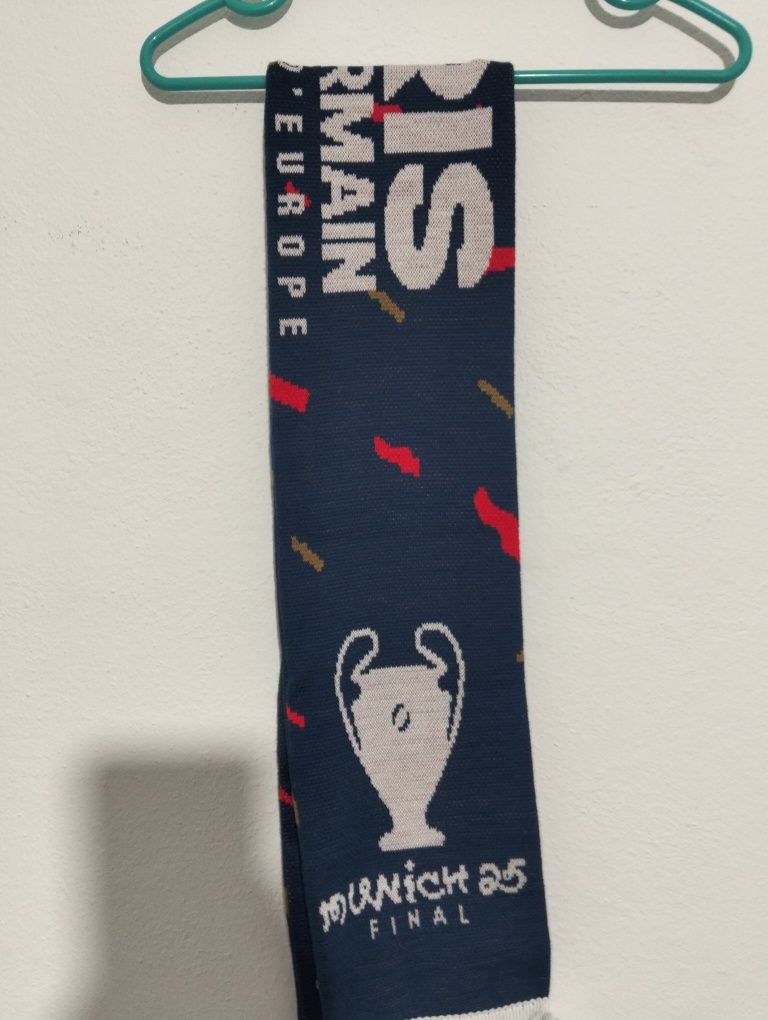 Cachecol PSG campeão de Europa 2025