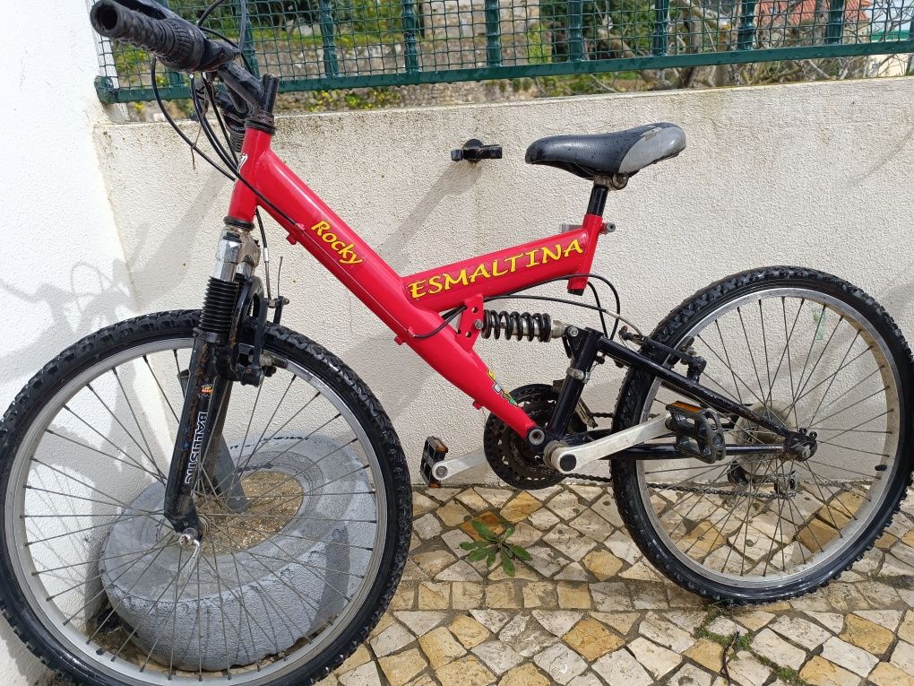 Vendo bicicletas antigas