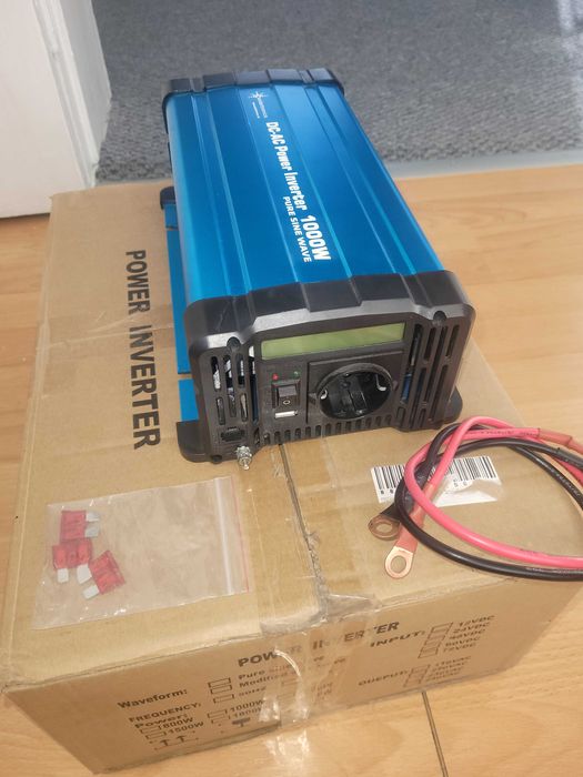 Инвертор Solartronics 1000W 12V,