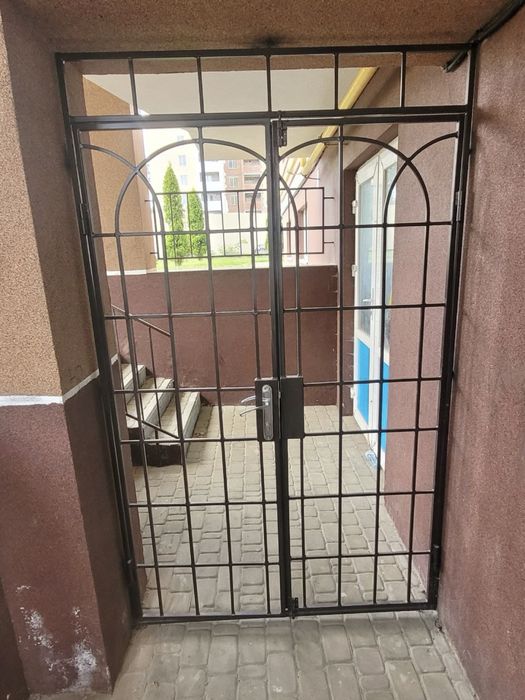 Продаж приміщення в Парковій Оселі