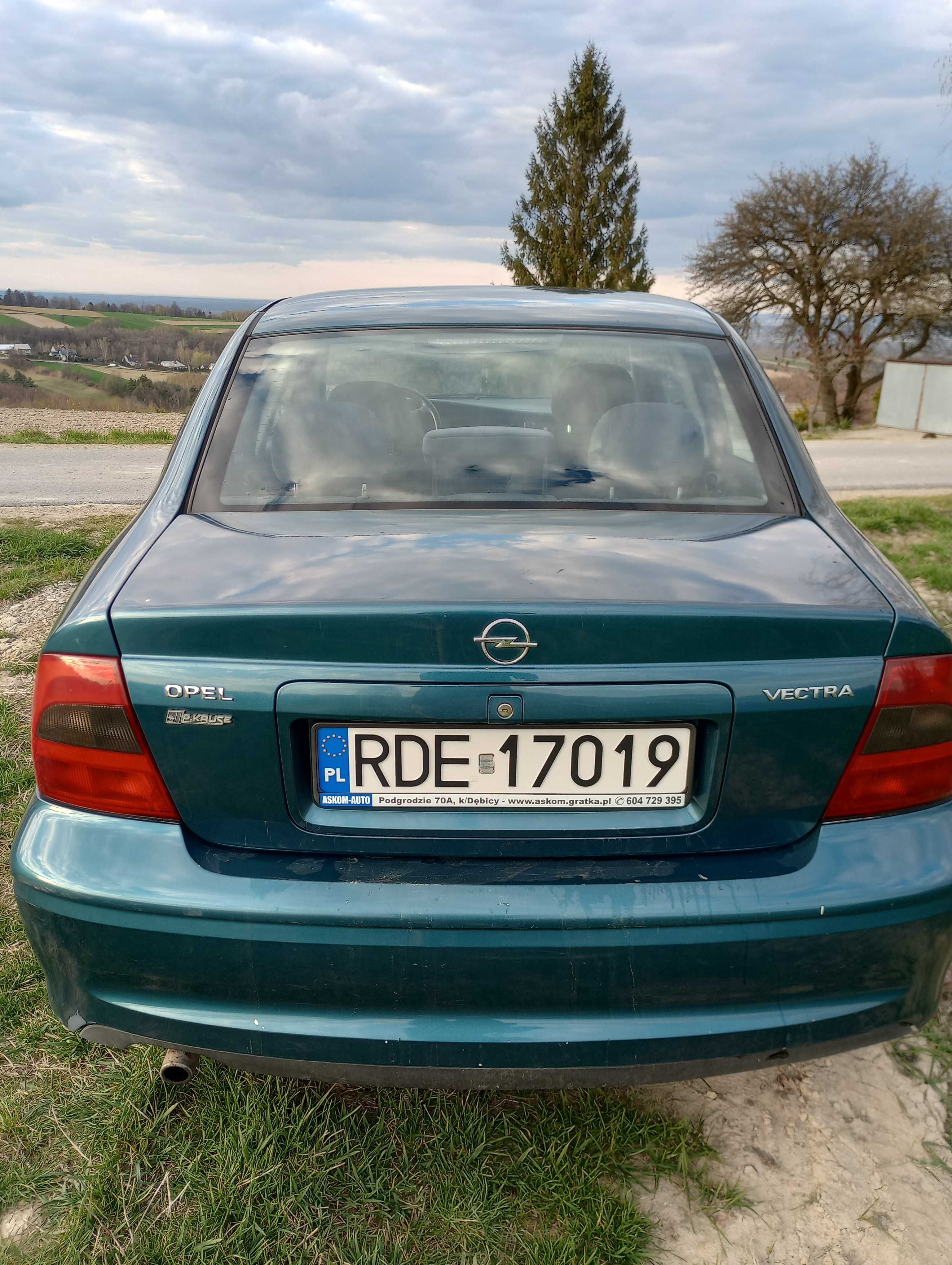 Samochód osobowy Opel Vectra
