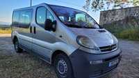 Opel Vivaro 9 lugares Longa