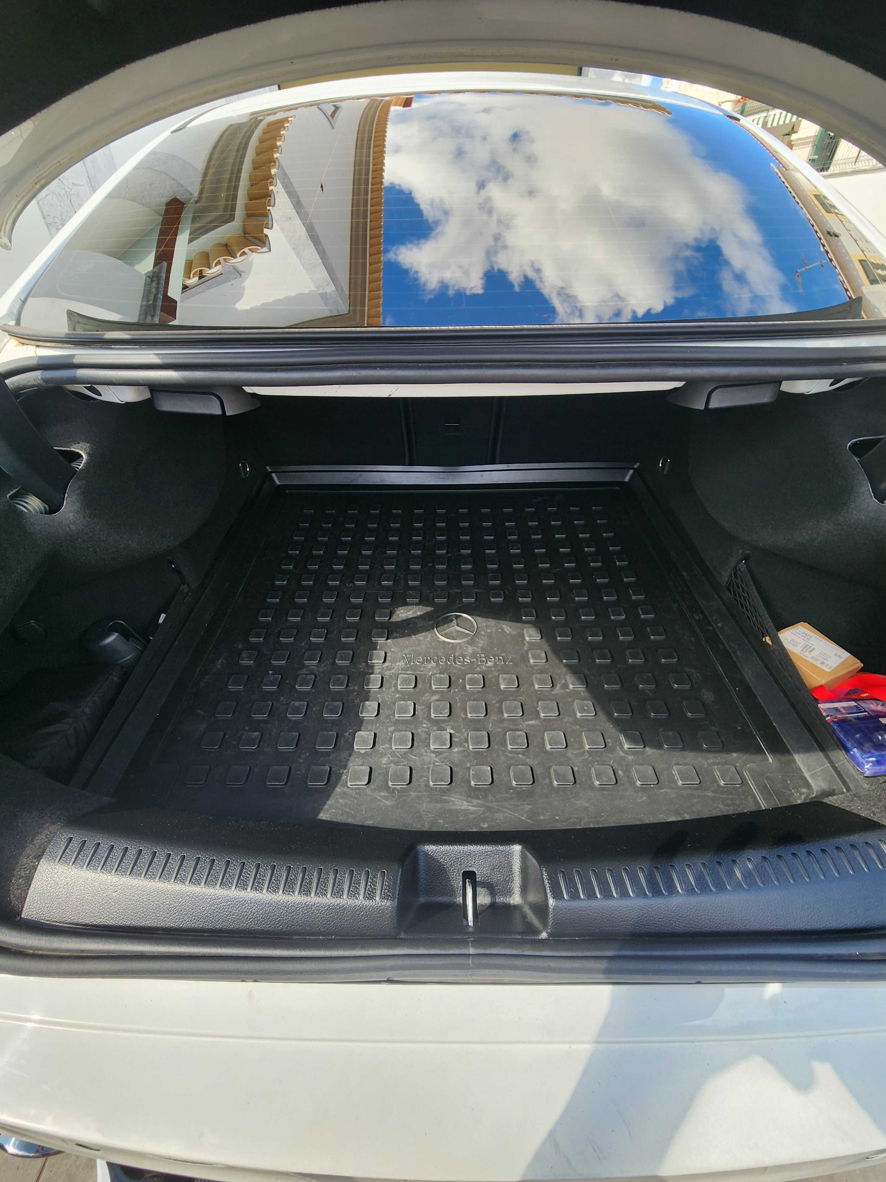 Mercedes CLA 220d AMG Diesel Traseira CLA 45