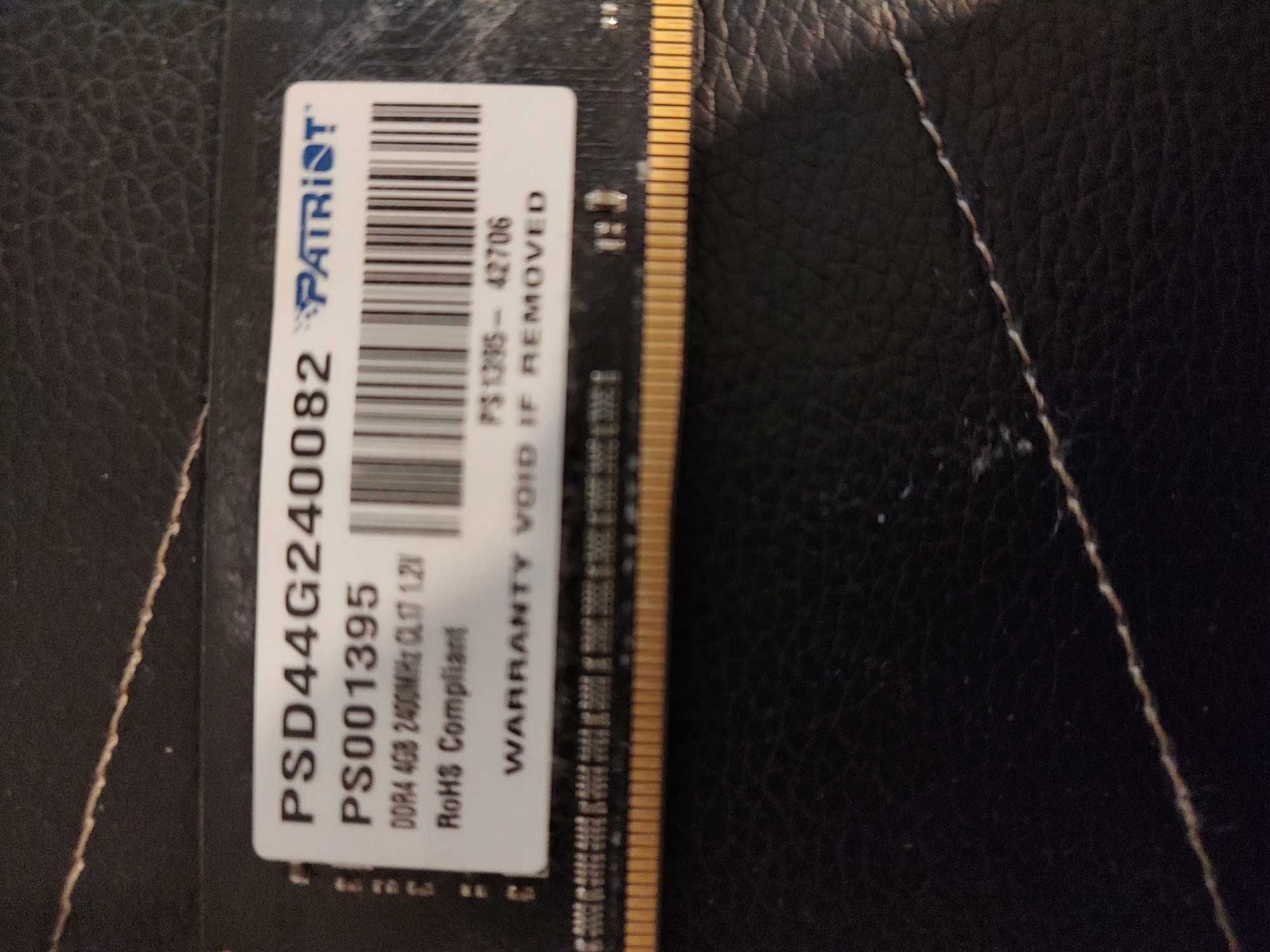 Планка памяти DDR4 2400 4 Gb Patriot PSD44G240082