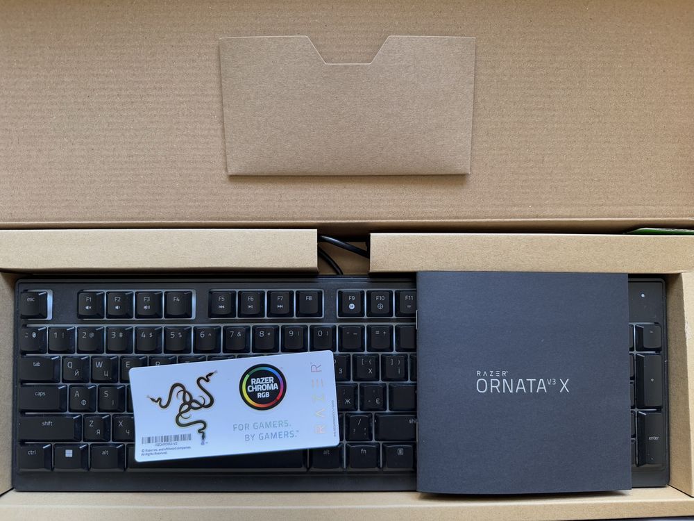 Клавіатура Razer Ornata v3 X в ідеальному стані