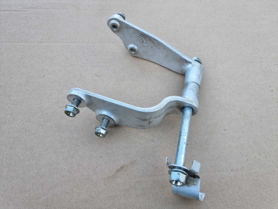 Mocowanie silnika głowicy Honda CRF 450 r. 02-08 stan BDB