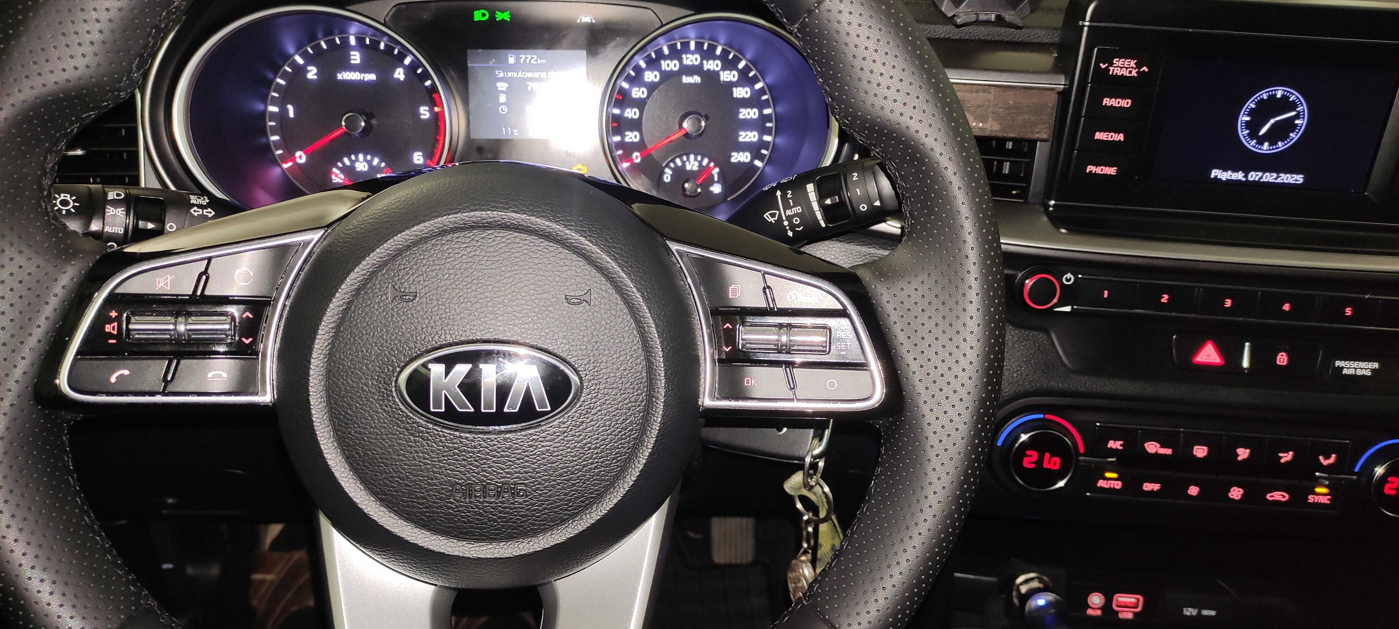 KIA Ceed kombi Led, Alu, Climatronik