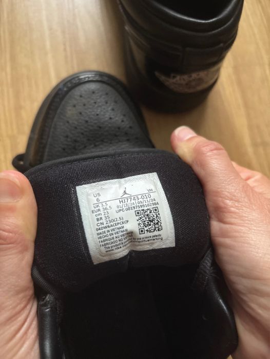 Buty Air Jordan 1 Low se „ Black Croc” rozmiar buta 36,5