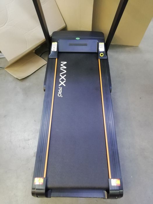 Бігова доріжка, Кардіотренажер  MaxxPro F30