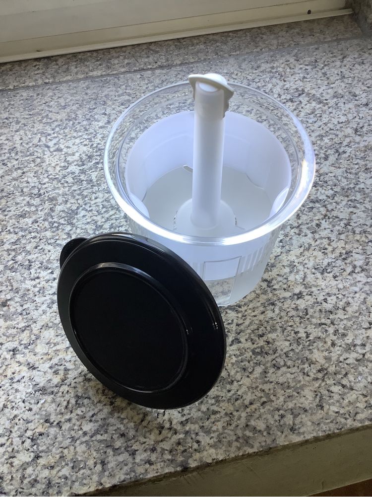 Pickadeli 1,5L Tupperware NOVO