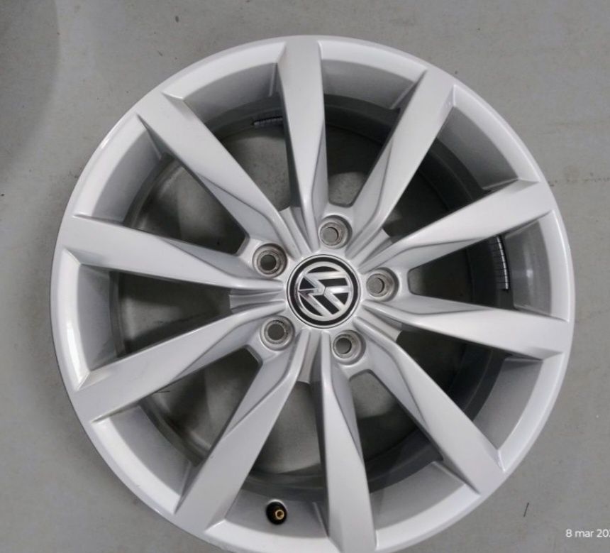 5x112 R17 Felgi Oryginalne VW Golf 7 Caddy Touran Alufelgi Dijon  17"