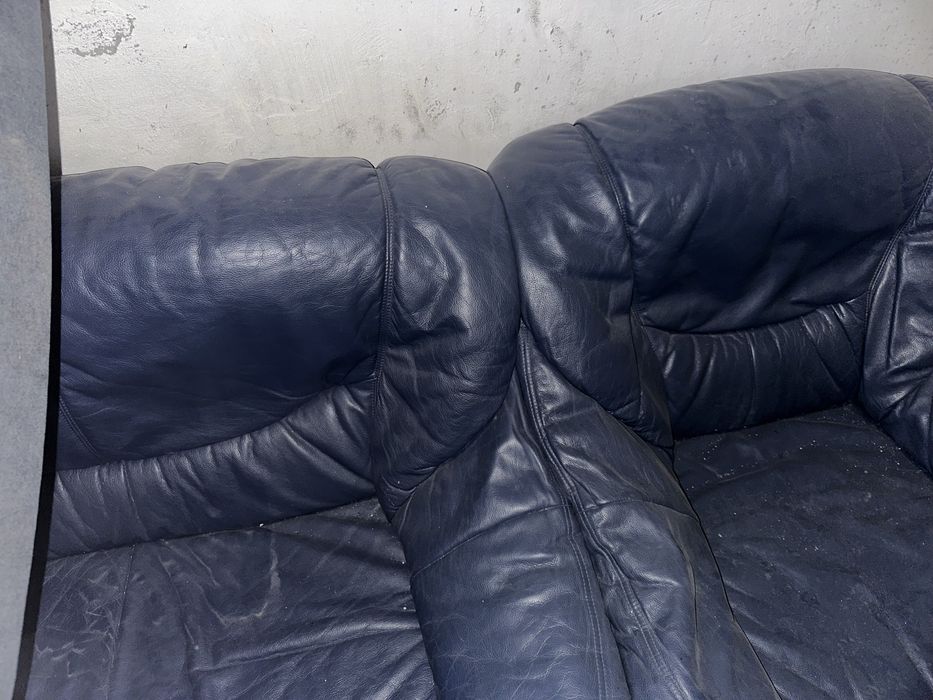 Шкіряний комплект , синього кольору !