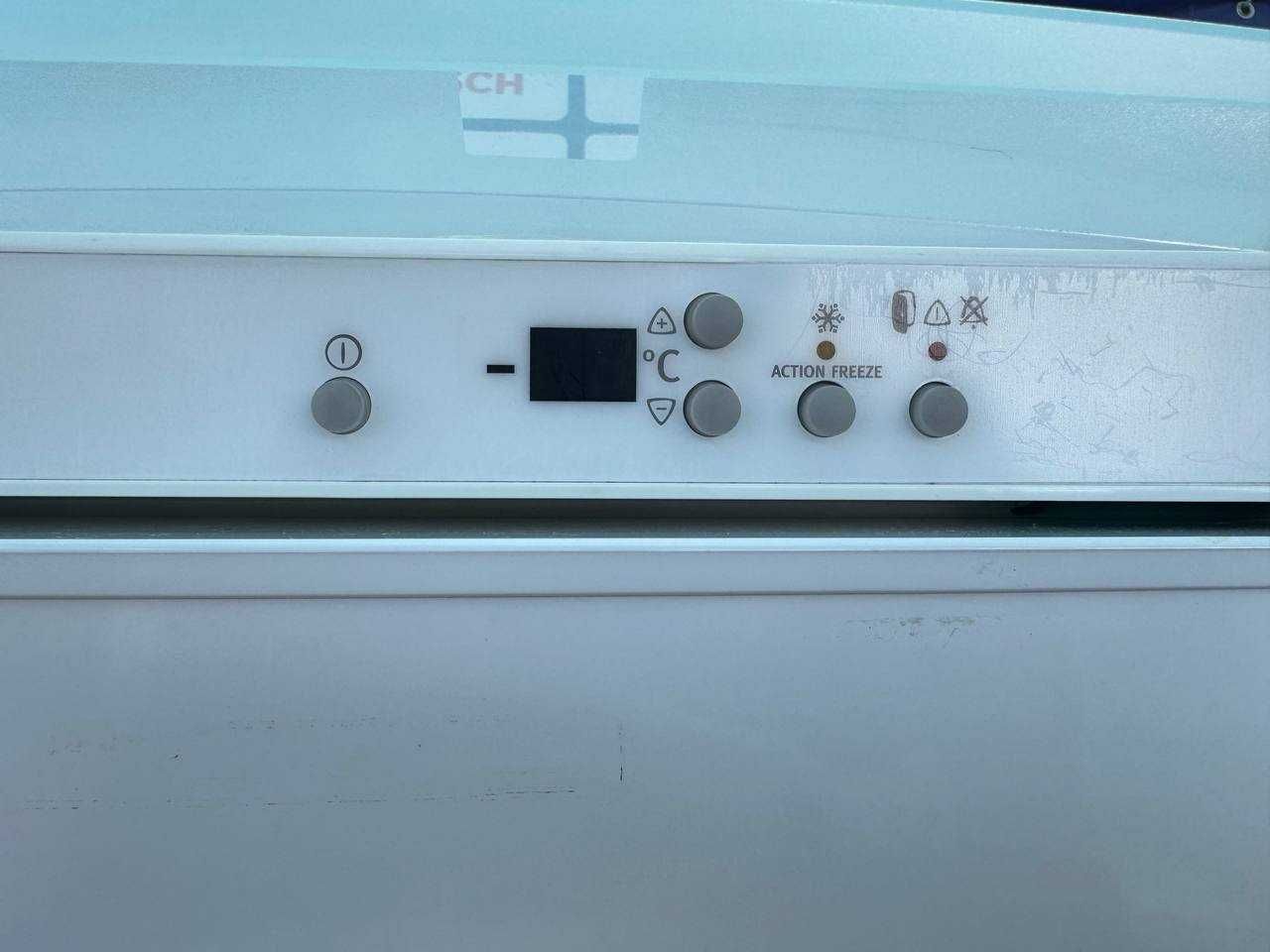 Морозильна камера б/в Electrolux NoFrost #05039