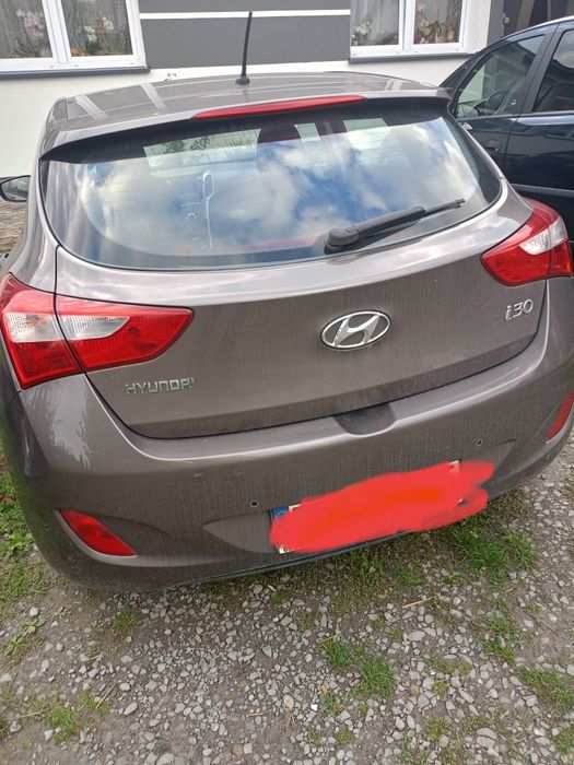 Sprzedam  auto  osobowe