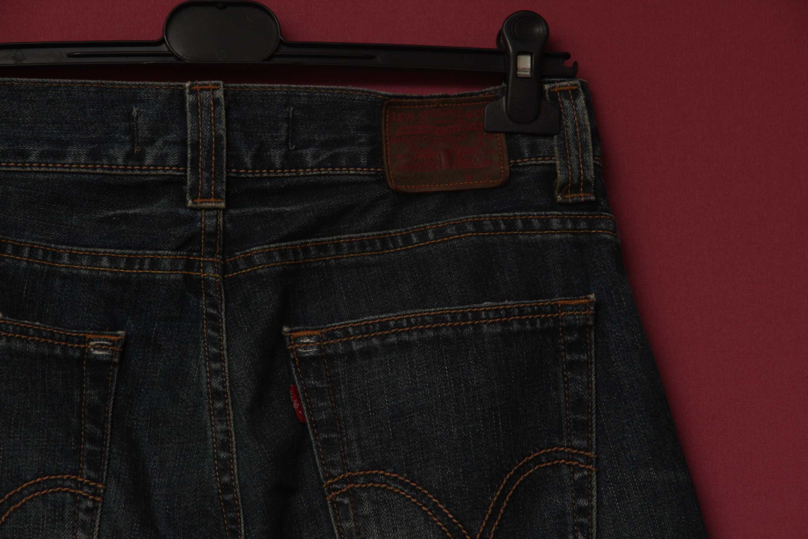 Levis Red Tab 506  31x34 джинсы с заводскими потертостями