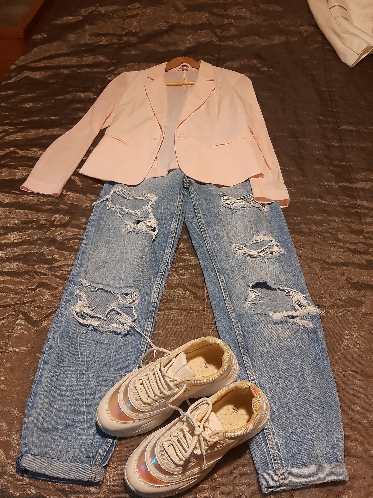 Outfit completo roupa e calçado