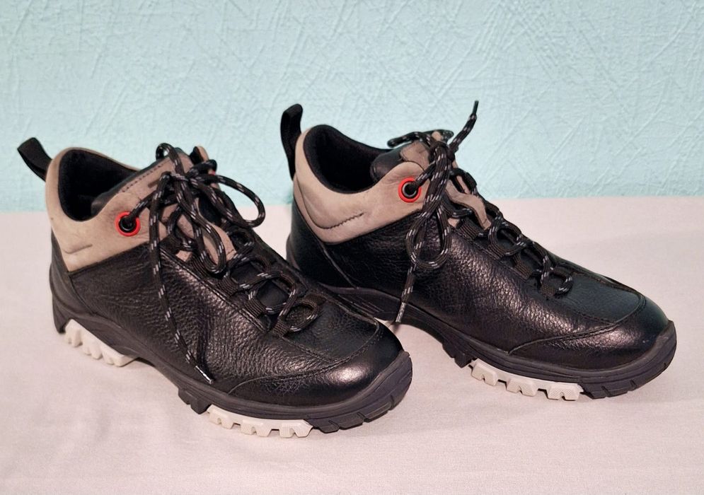 Ботинки черевики MIDA 38 розмр / шкіра / Стан Нових