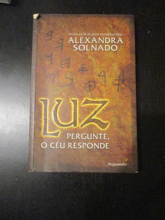 Livros e cartas TAROT e outros