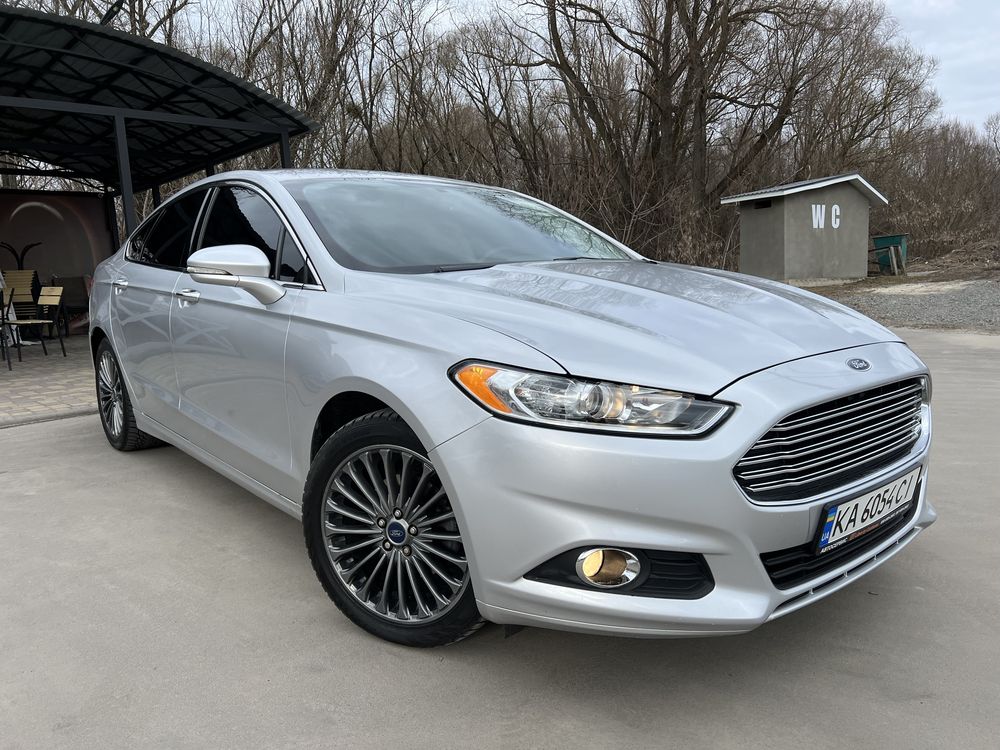 Ford Fusion 2016