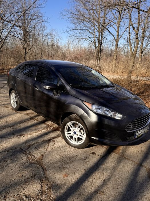 Ford fiesta 2018 рік