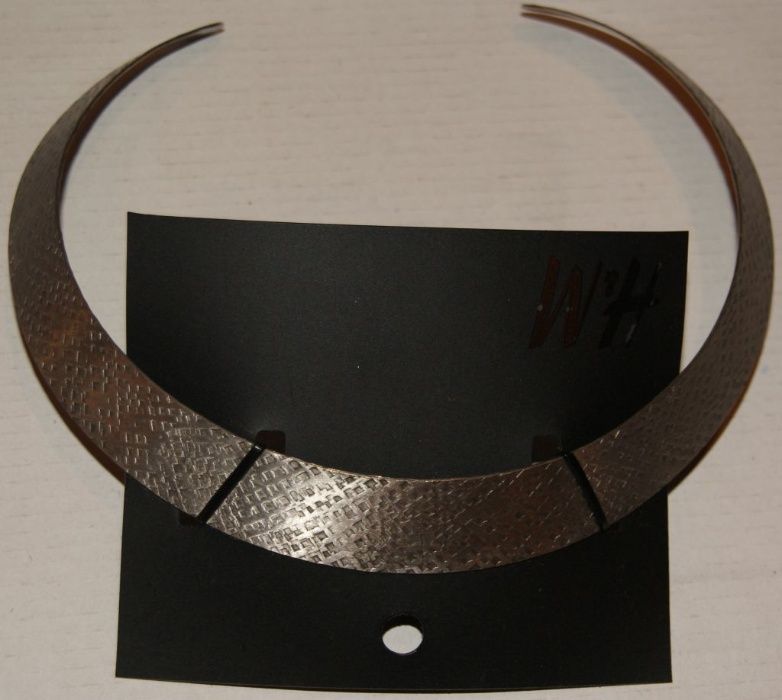 Naszyjnik nowy H&M metalowy srebrny matowy