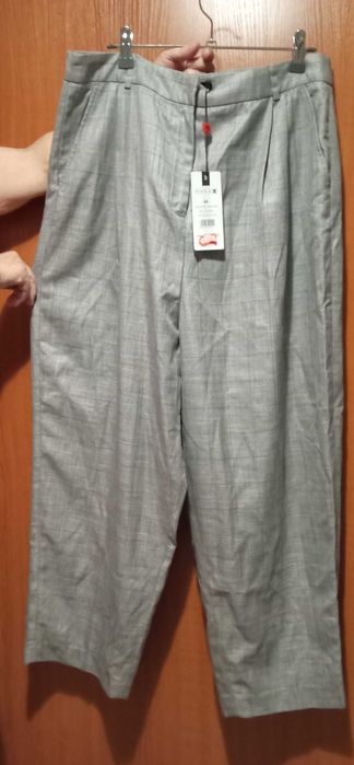 Spodnie damskie szerokie Monnari