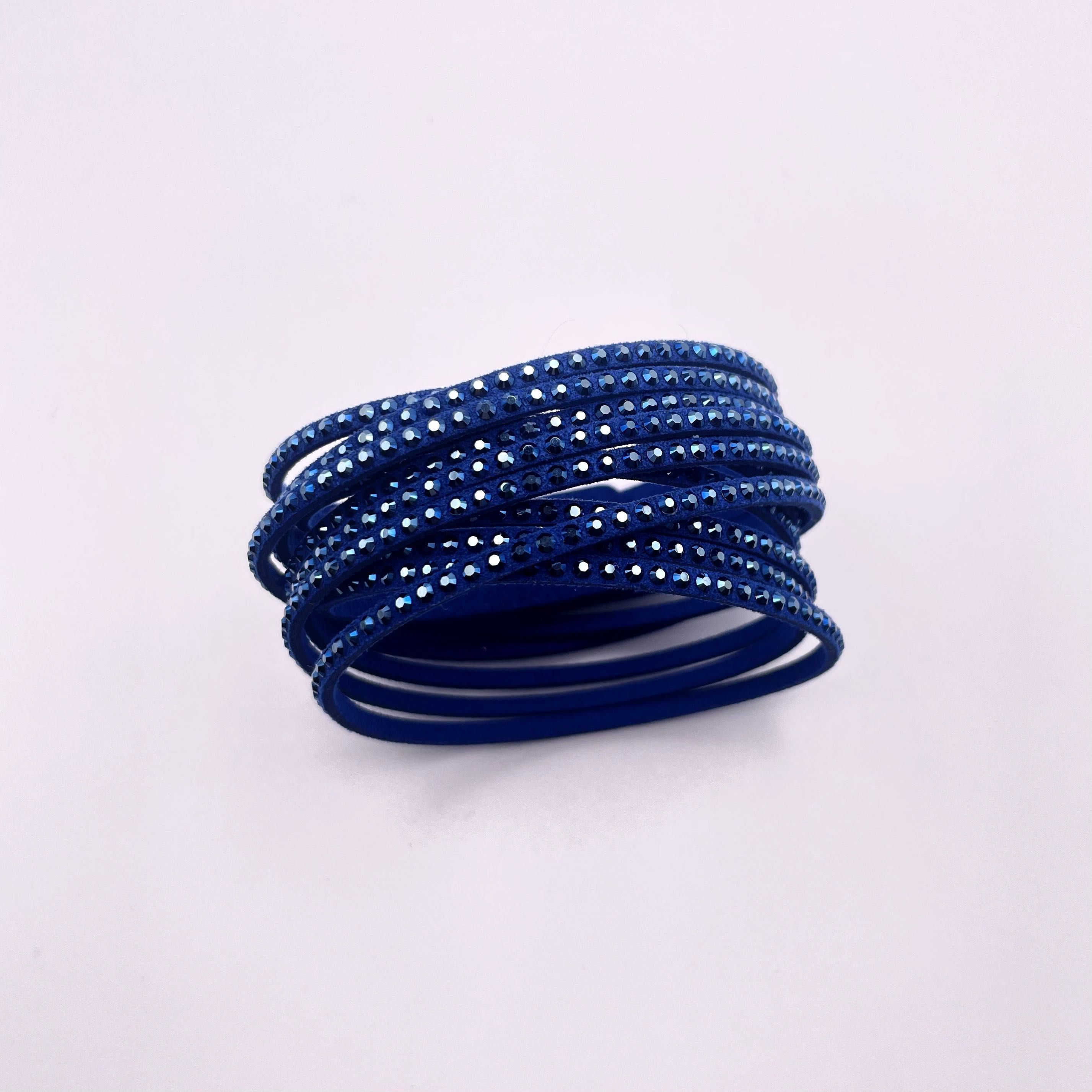 Wyjątkowa bransoletka Swarovski Slake z kryształkami - ciemnoniebieska