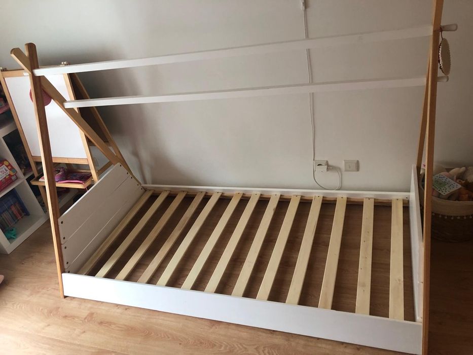 Cama Tenda de criança de corpo e meio