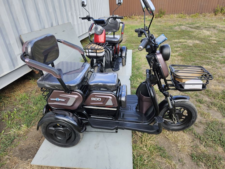 Dominator Самий ПОТУЖНИЙ трехколесный скутер колесо"10"электротрицикл