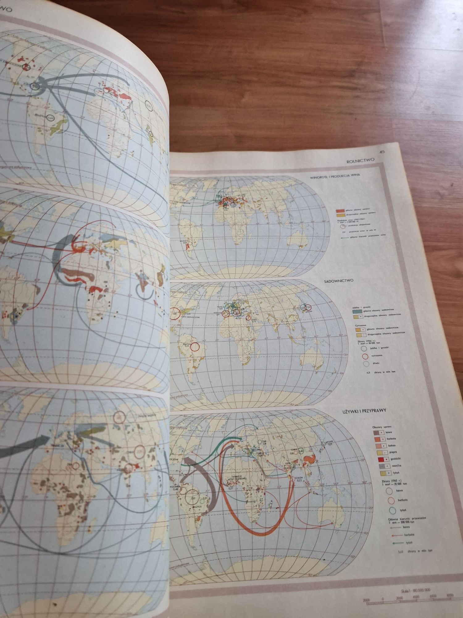 Atlas świata służba topograficzna wojska Polskiego 1962