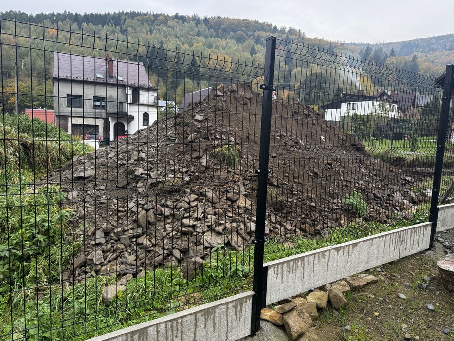 Oddam ziemie z wykopu