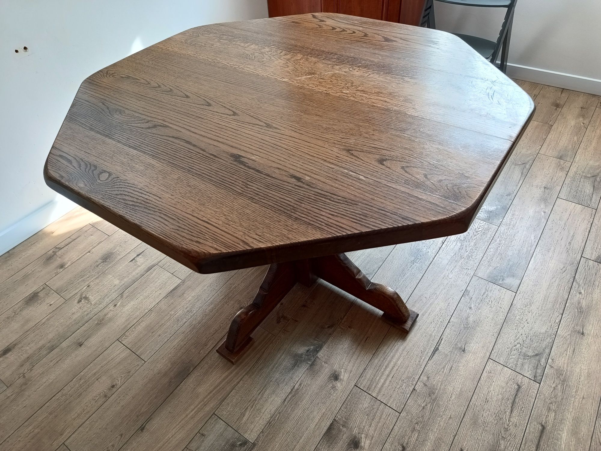 Stół drewniany 110 cm, 4 krzesła, masywny i solidny zestaw