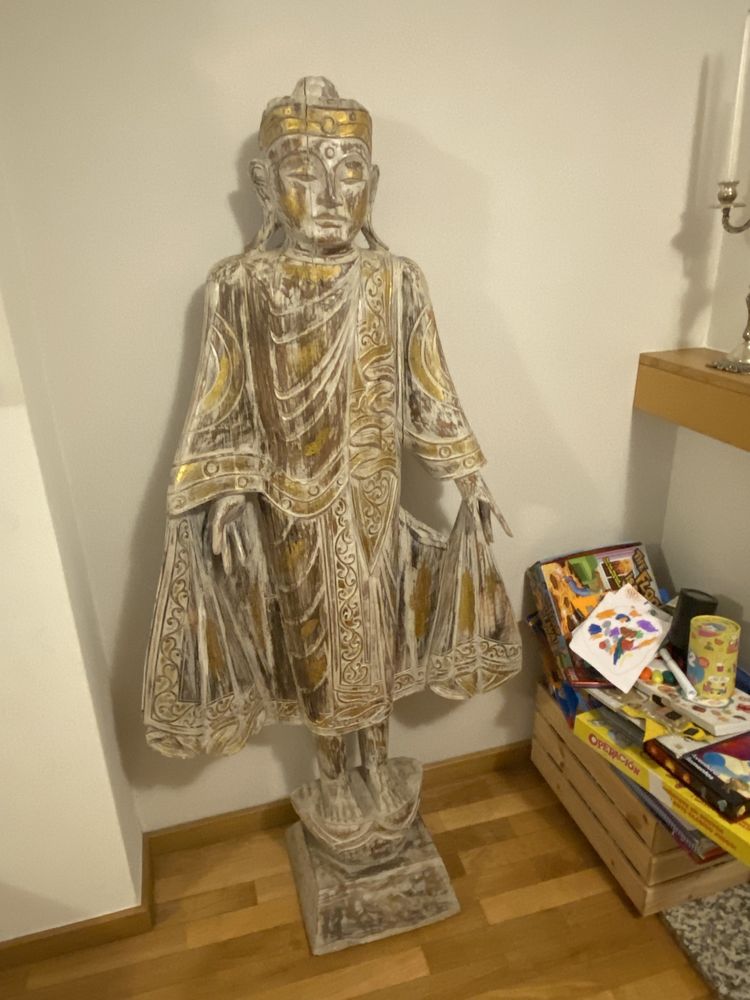 Escultura de madeira Buda