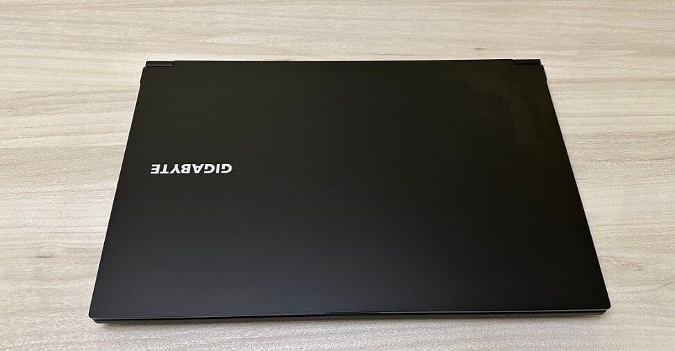 Gigabyte G5 KF5 Gaming [novo] Intel Core i5-13500H/RTX 4060/16GB DDR5