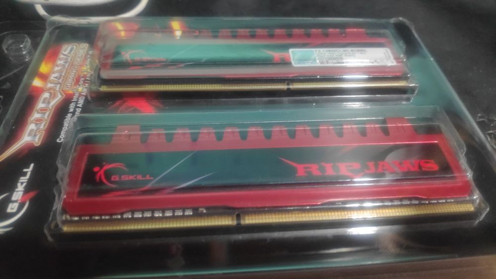 DDR 3 GSkill 8gb ( kit 4gb *2) Ripjaws XMP