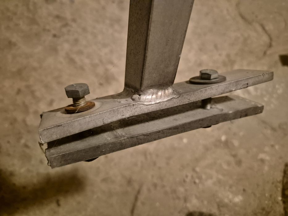 Suszarka na pranie balkonowa aluminiowa