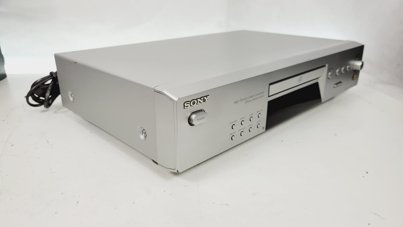 Sony CDP XE 570 NAJWYŻSZY MODEL Odtwarzacz płyt CD srebrny