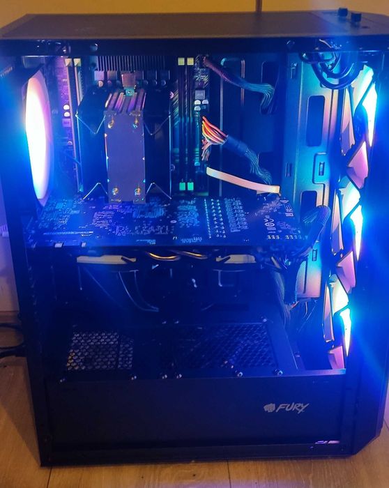 KOMPUTER GAMINGOWY – XEON E5 + GTX 1080  moc do pracy i do gier