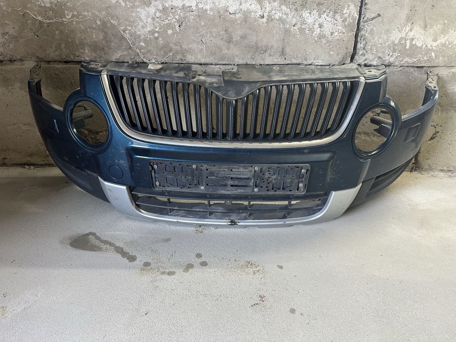 Бампер передний Skoda Yeti