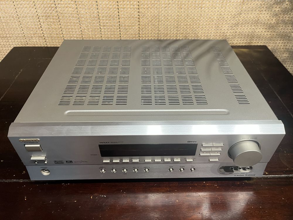 Onkyo TX-SR500E – amplituner 5.1, sprawny, solidne brzmienie