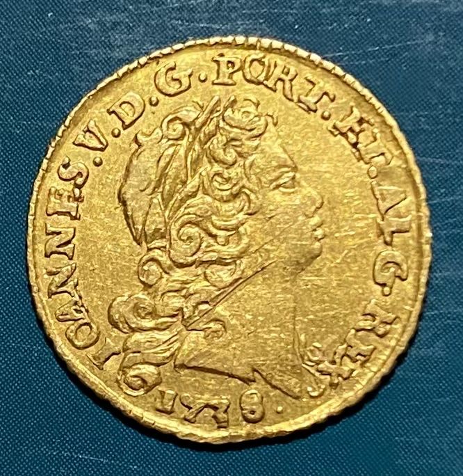 Moeda ouro D. JOAO V - 1/2 Escudo 800 Reis 1738