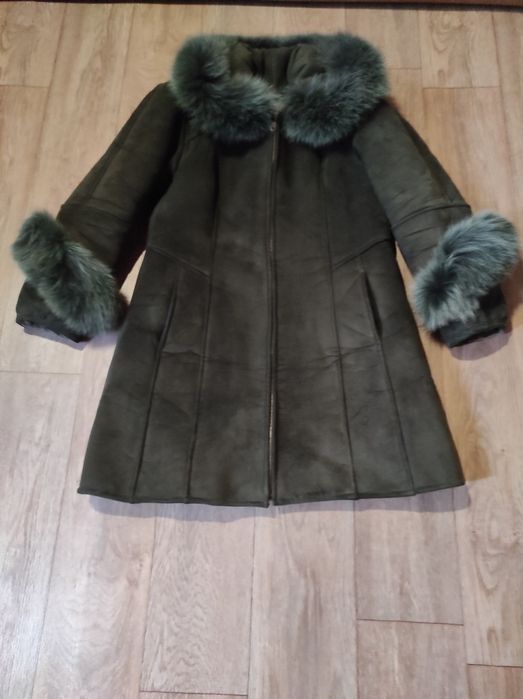 Женская дублёнка, цвет хаки