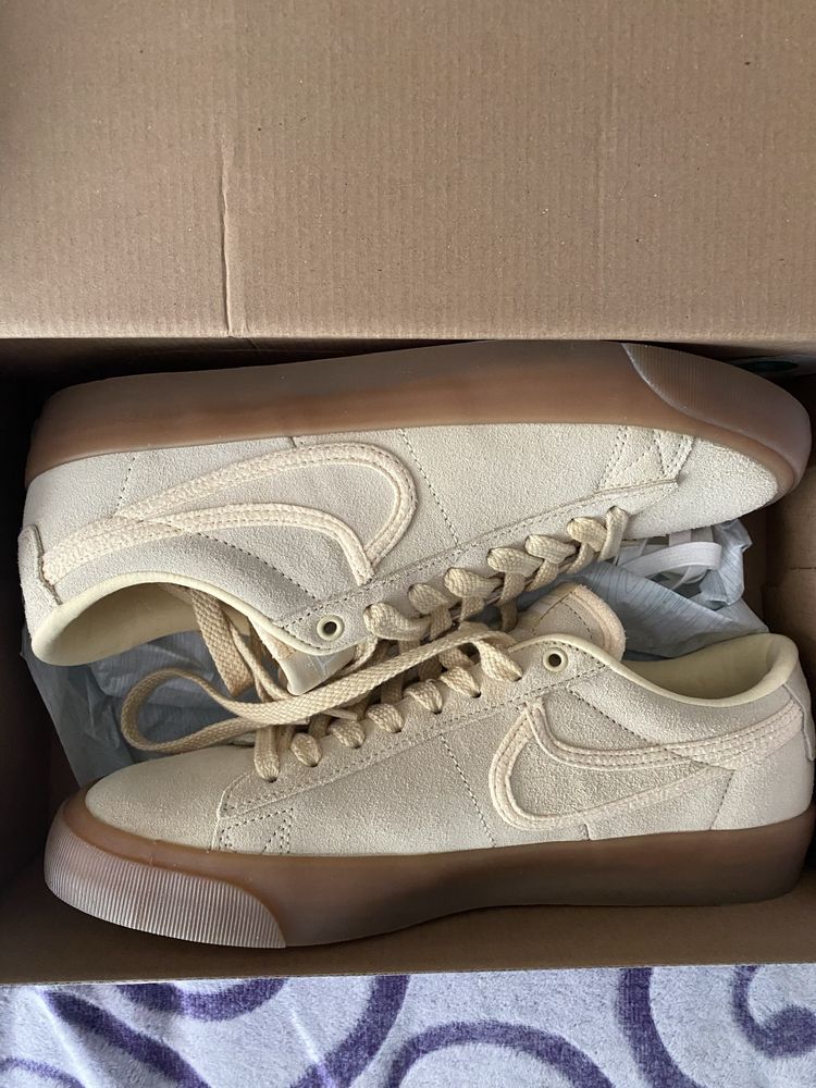 Nike Sb Blazer Low Pro Gt Prm rozmiar 42.5