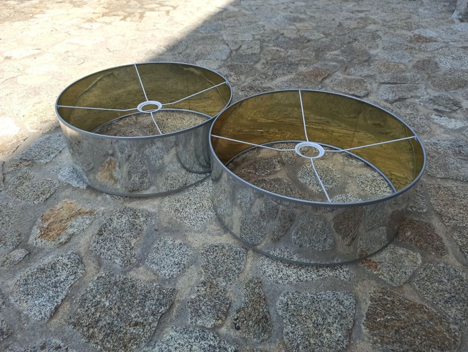 Abajur espelhado como novo