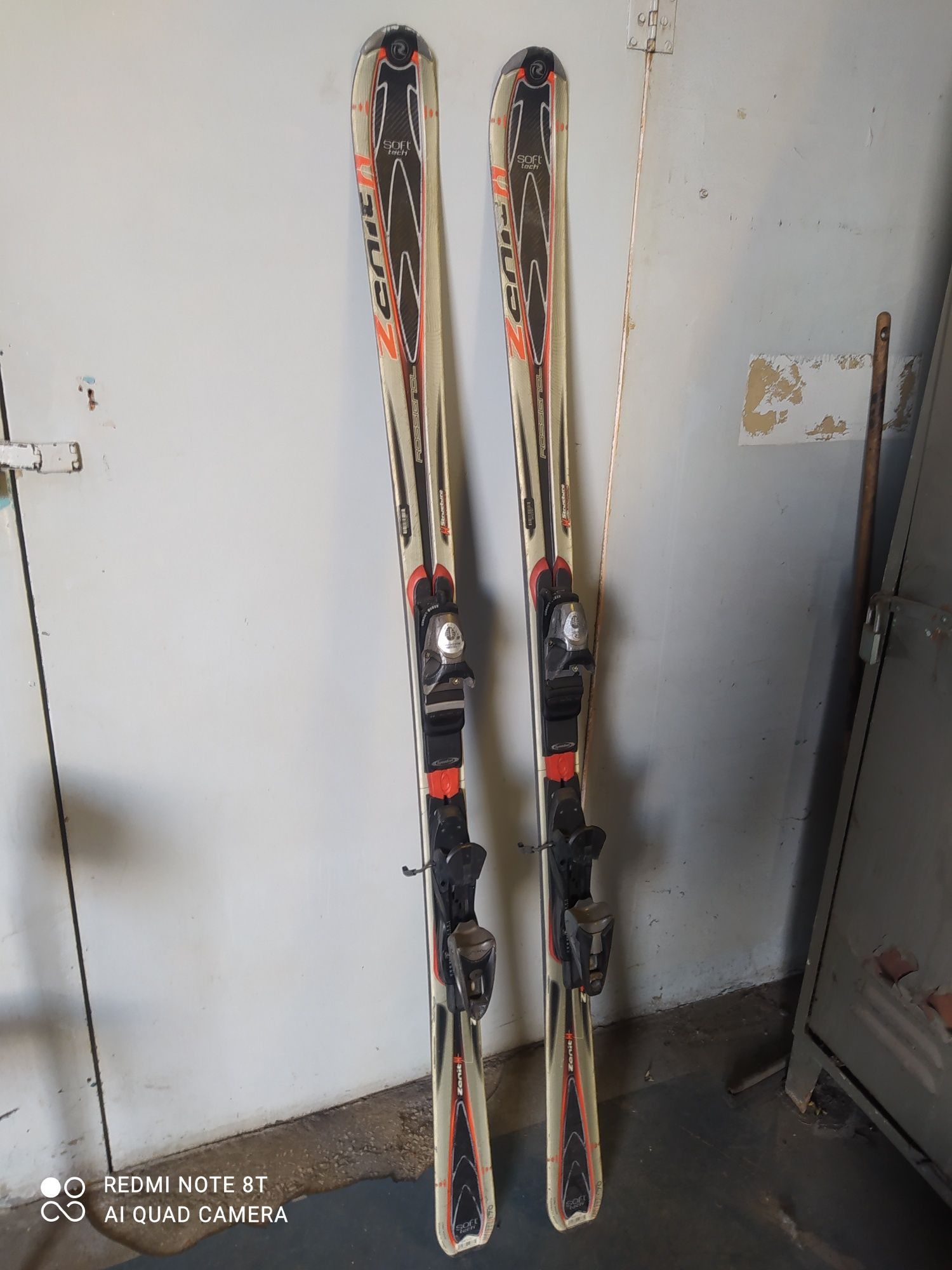 Narty Carvingowe Rossignol Zenith Z3