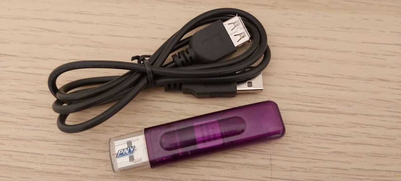 Pen USB 1 Gb com extensão USB