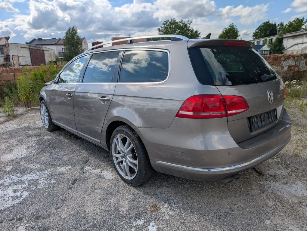 Volkswagen Passat B7 2011r. 2.0TDI Highline 4 Motion manuał uszkodzony