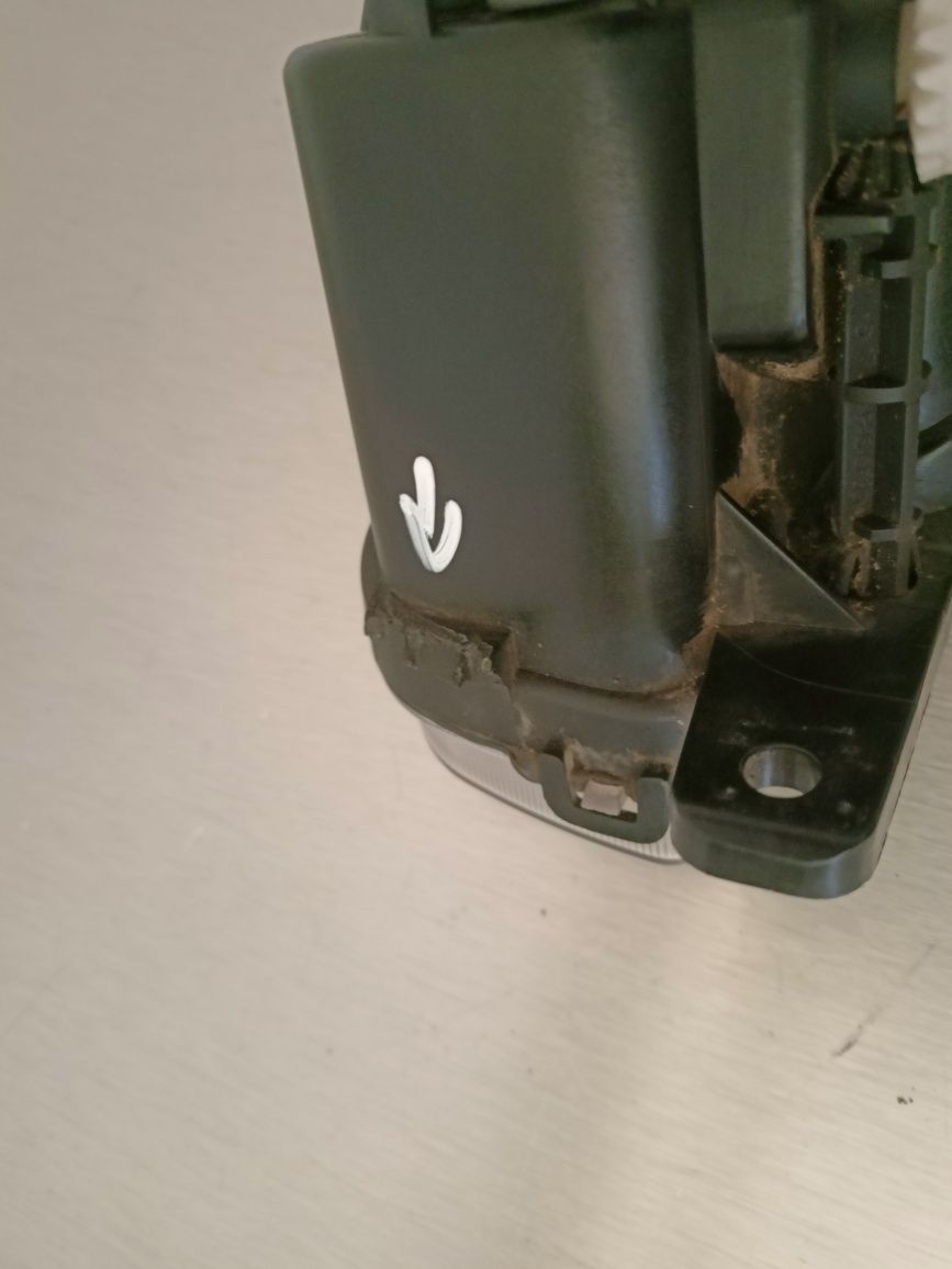 VW Passat B8 3G0 14-19 halogen lewy przód przedni